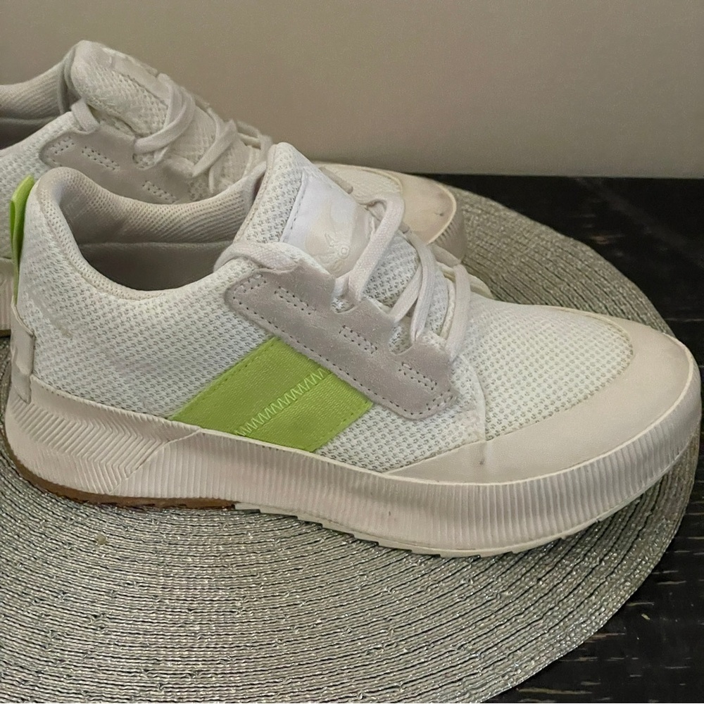 Sorel Out N About III Waterproof Low Canvas Women Sneaker Sea Salt/Tippet Sz 6.5